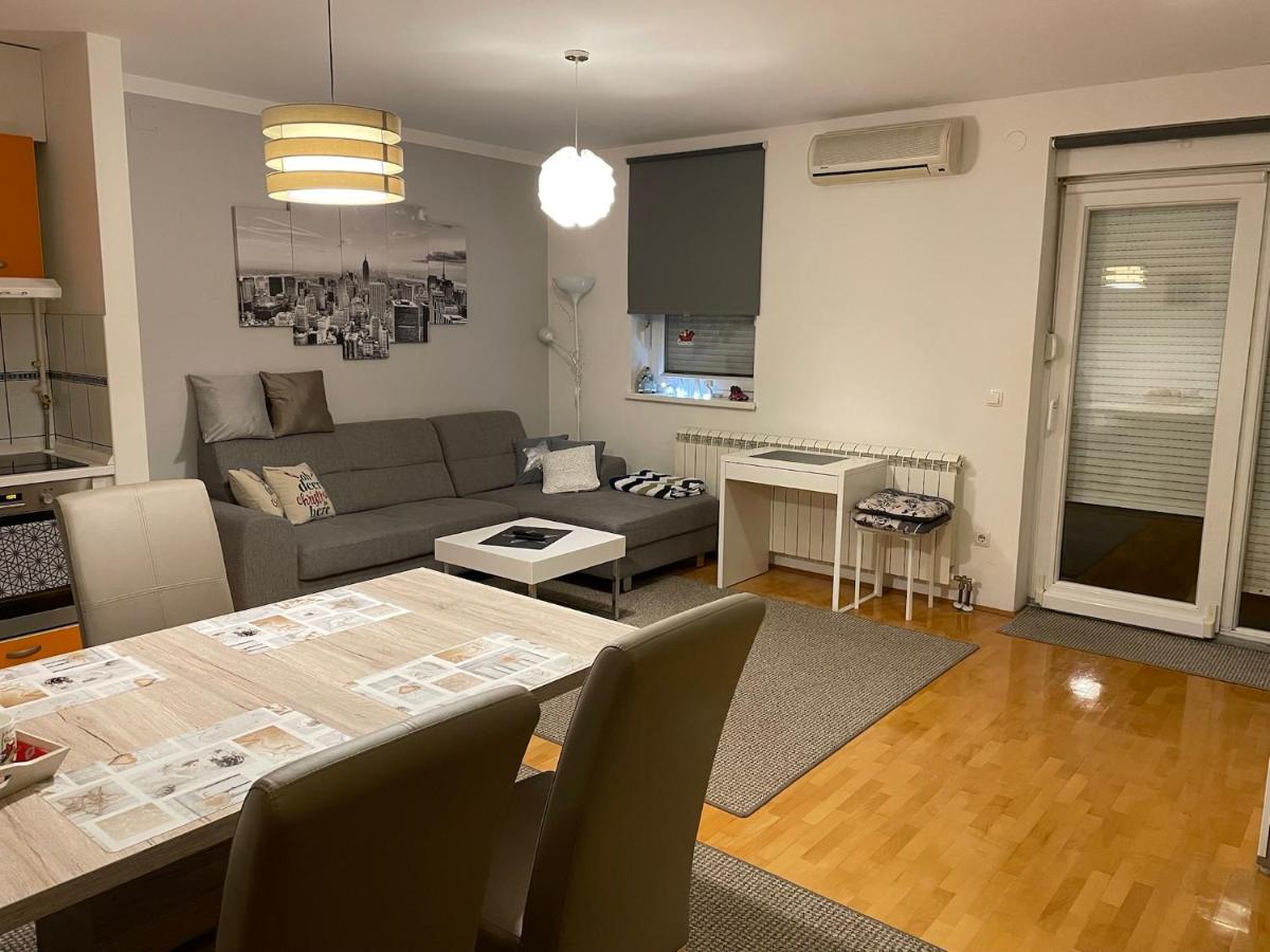 Apartman Luna Near Zagreb Airport Velika Gorica Zewnętrze zdjęcie