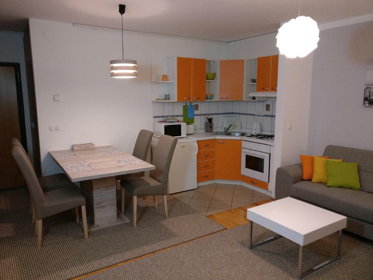 Apartman Luna Near Zagreb Airport Velika Gorica Zewnętrze zdjęcie