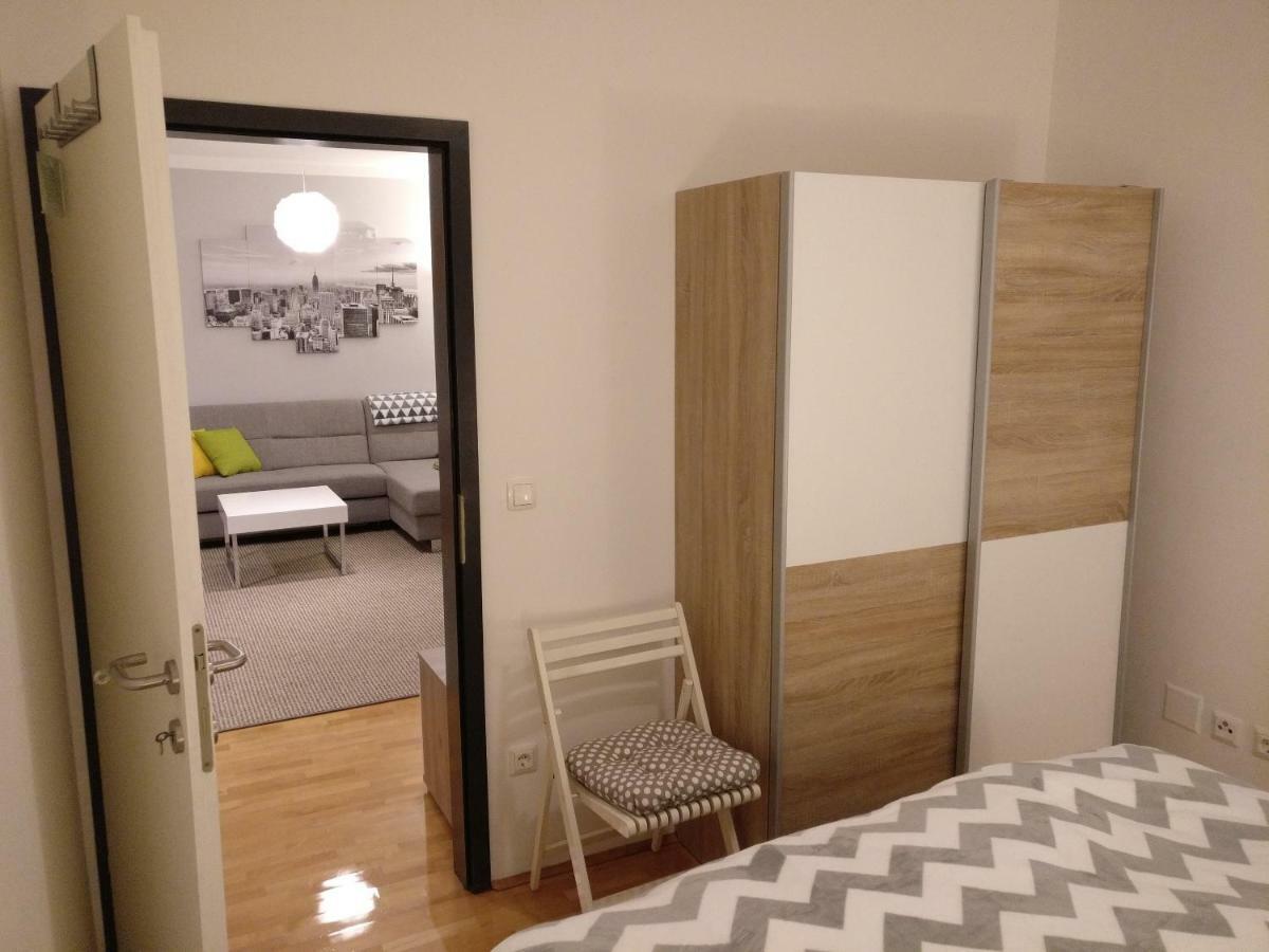 Apartman Luna Near Zagreb Airport Velika Gorica Zewnętrze zdjęcie