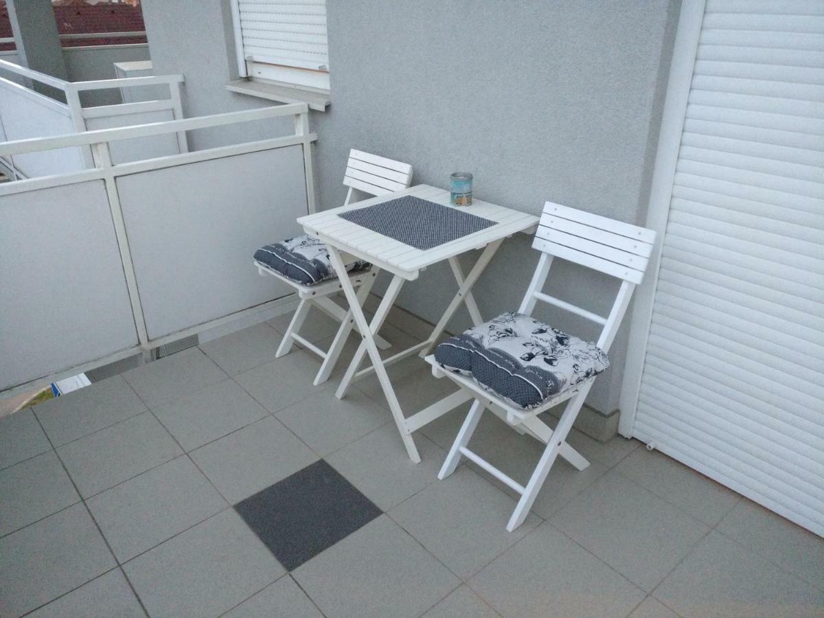 Apartman Luna Near Zagreb Airport Velika Gorica Zewnętrze zdjęcie